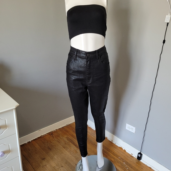 Levi's Denim - Levi's Mile High Skinny Jeans in Black Snake Print, VGUC, Size 31